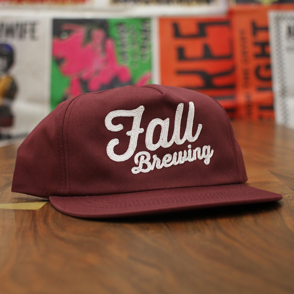 5 PANEL STITCH HAT MAROON WHITE