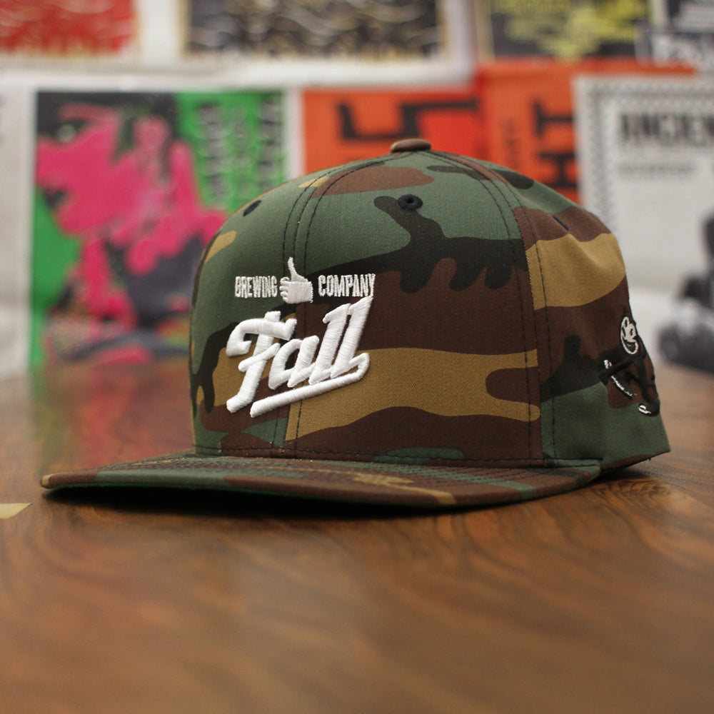 SCRIPT HAT CAMO WHITE