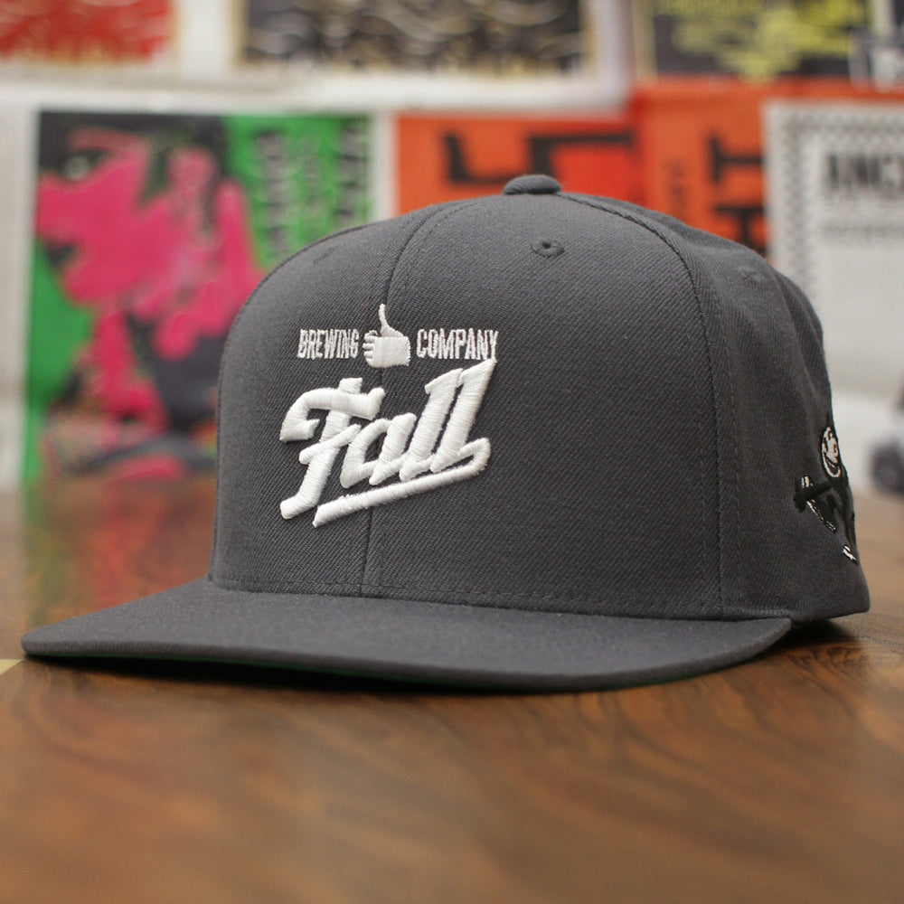 SCRIPT HAT GREY WHITE